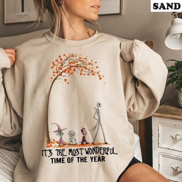 Wonderful Time Of Year Vintage Halloween Holiday Spooky Sweatshirt - Picture 1 of 5